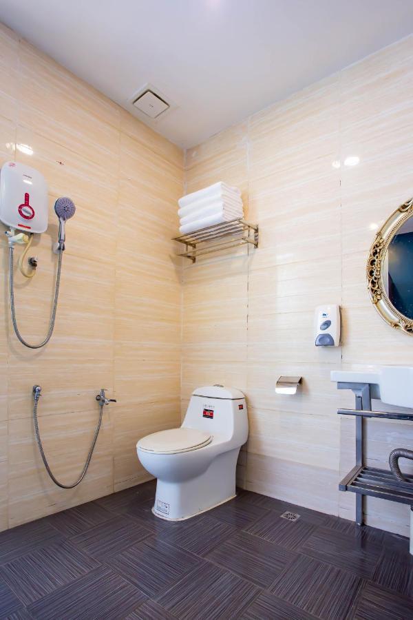 Beez Hotel Kuala Lumpur Buitenkant foto